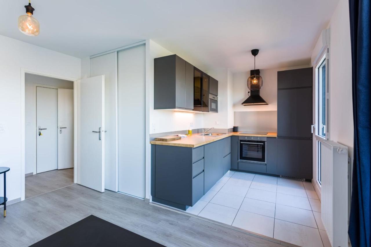 Le Rio, Appartement Avec Terrasse & Parking Rennes Eksteriør billede