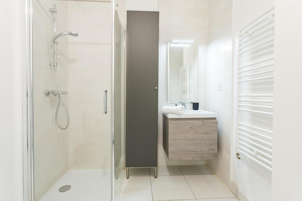 Le Rio, Appartement Avec Terrasse & Parking Rennes Eksteriør billede