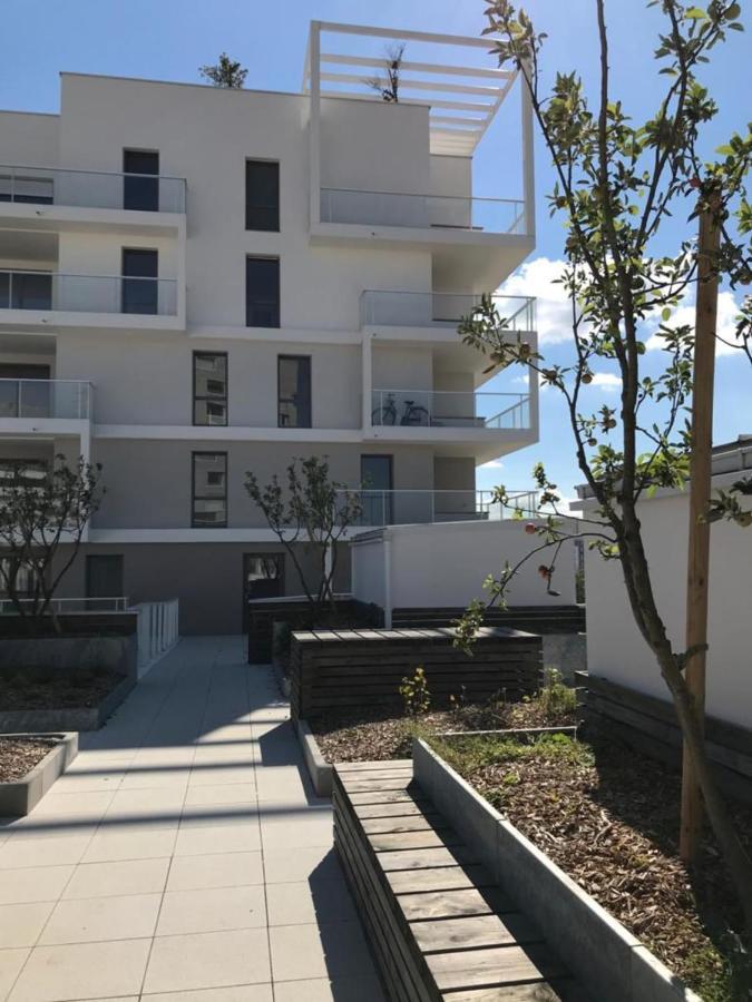 Le Rio, Appartement Avec Terrasse & Parking Rennes Eksteriør billede