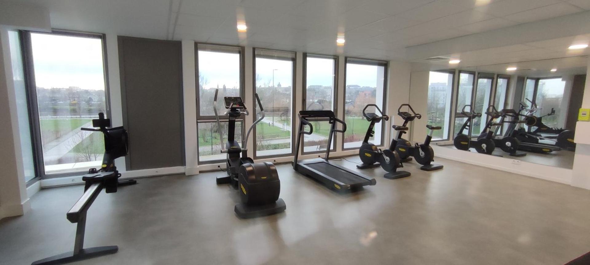 Le Rio, Appartement Avec Terrasse & Parking Rennes Eksteriør billede