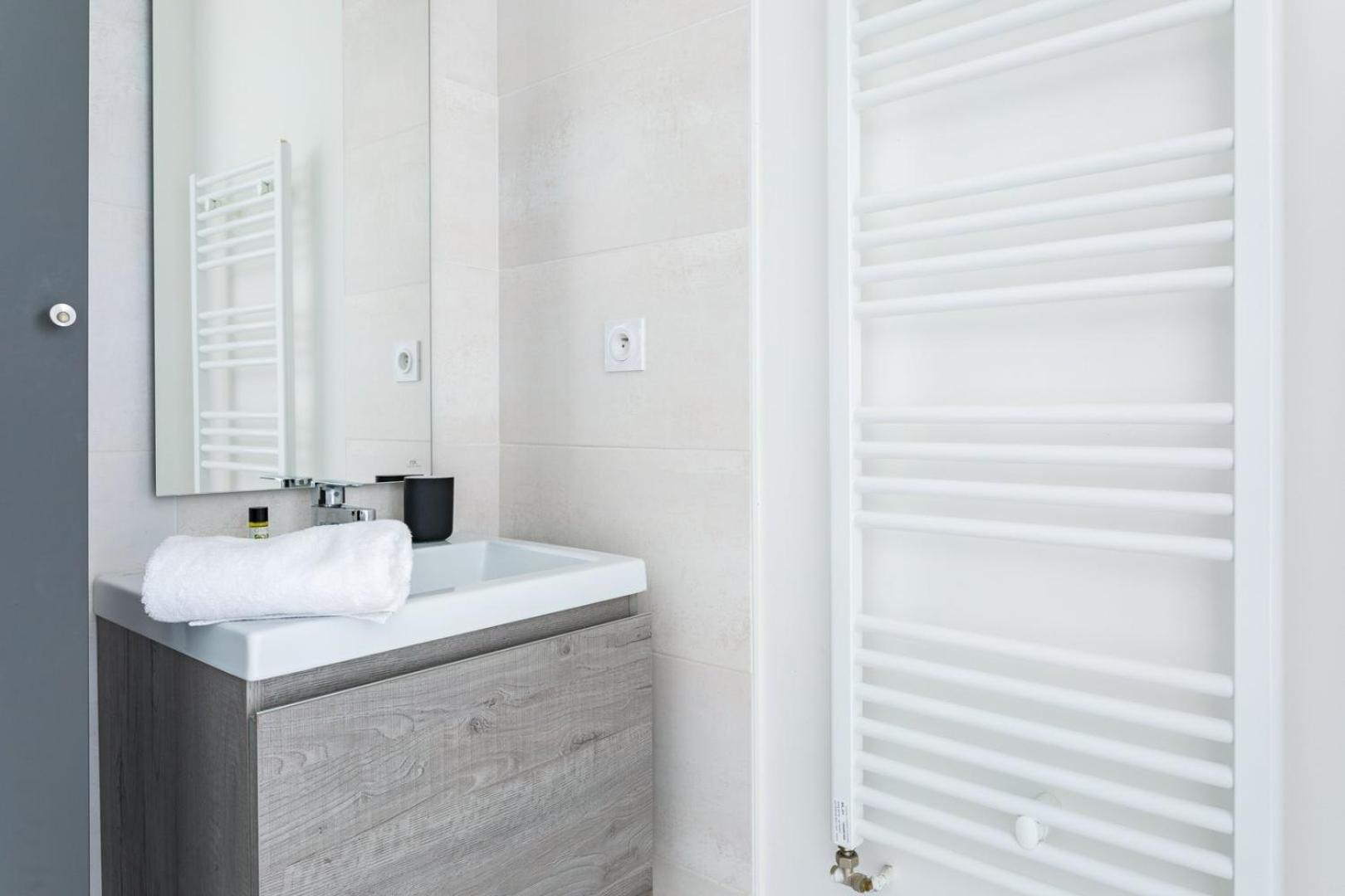 Le Rio, Appartement Avec Terrasse & Parking Rennes Eksteriør billede